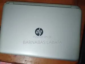 Laptop HP Pavilion 17 8GB Intel Core i7 HDD 1T