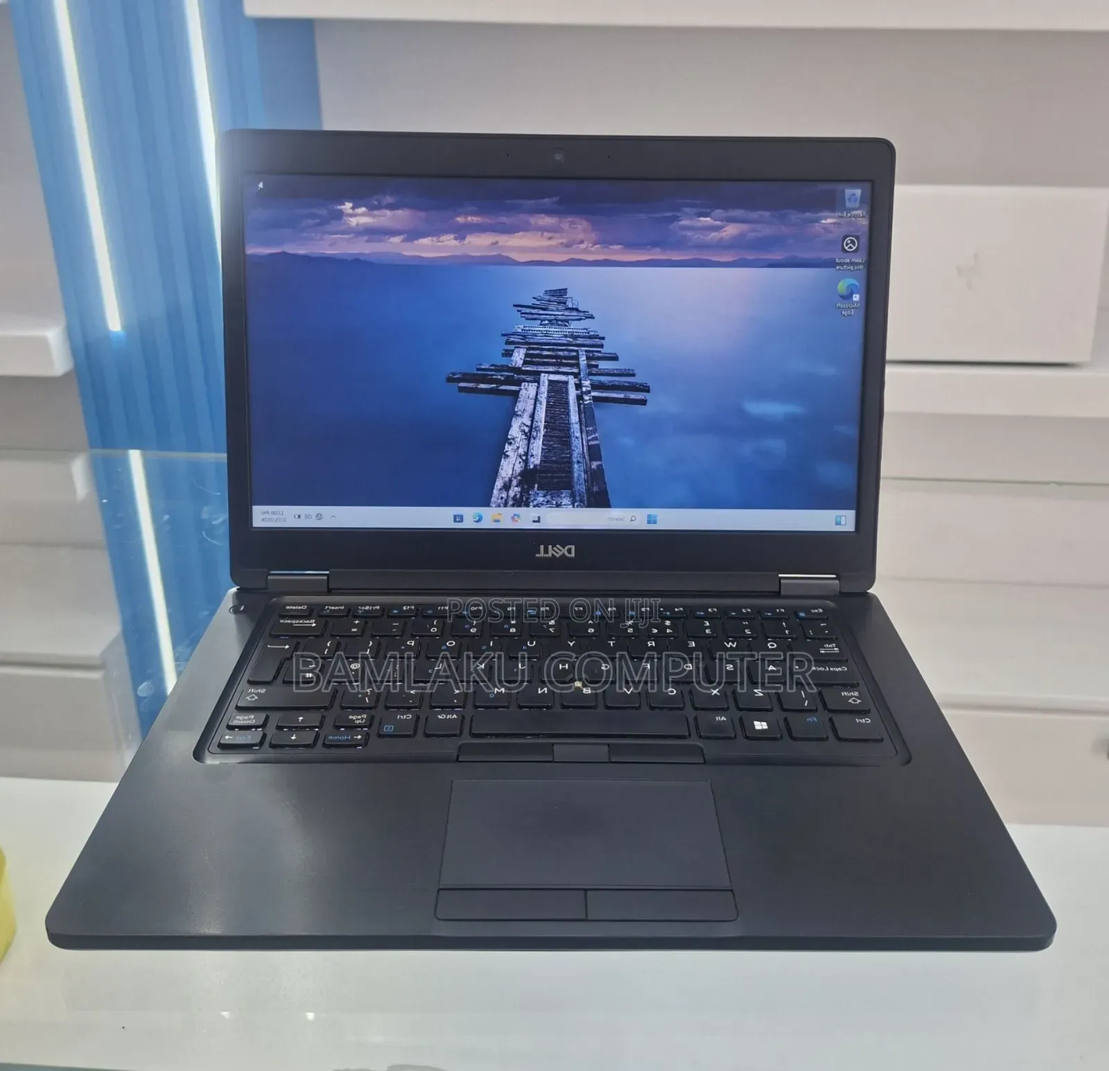 New Laptop Dell Latitude 5310 8GB Intel Core i5 SSD 256GB