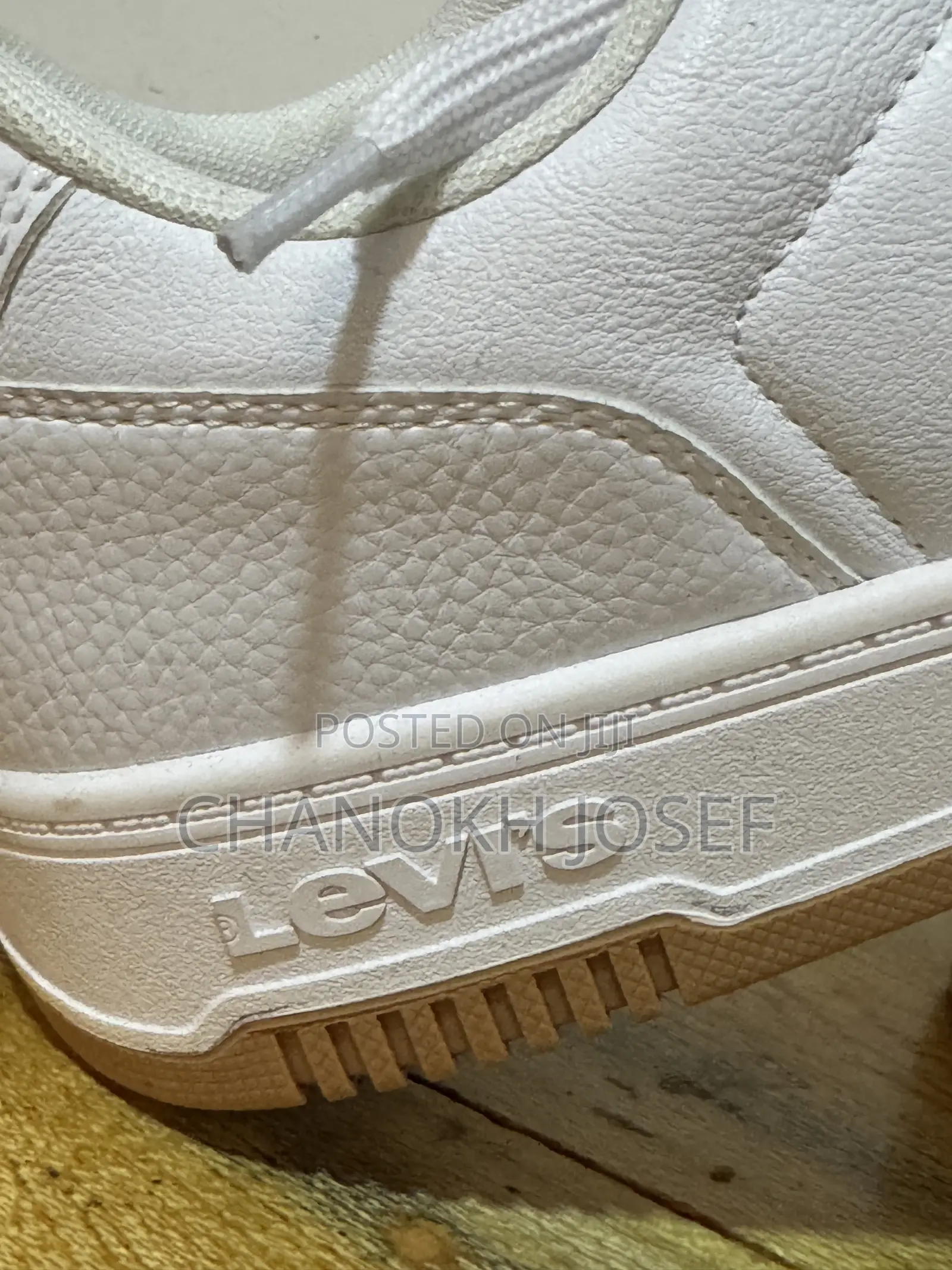 Levis Shoes