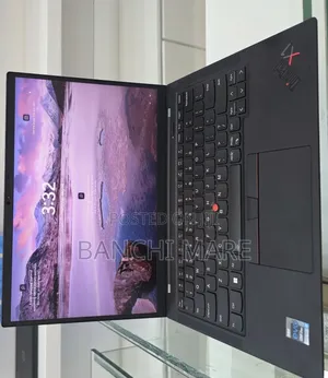 New Laptop Lenovo ThinkPad X1 Carbon Gen11 16GB Intel Core i7 SSD 512GB