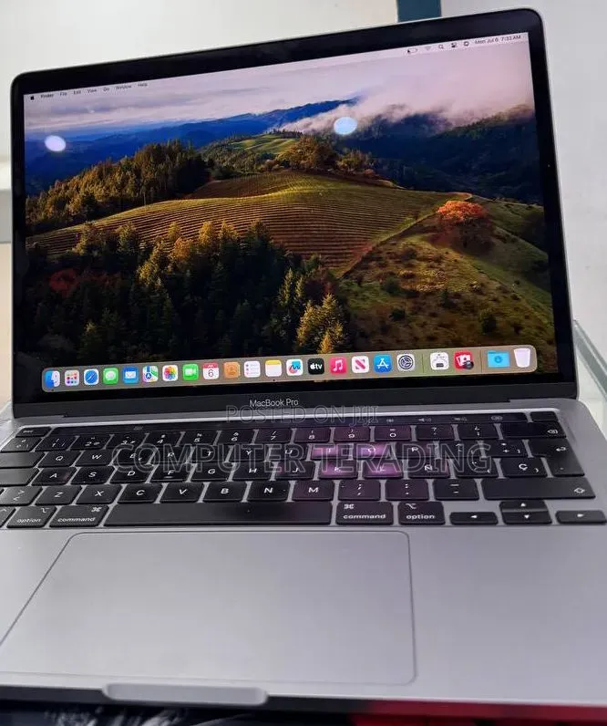 New Laptop Apple MacBook Pro 2021 M1 16GB Apple M1 Pro SSD 512GB