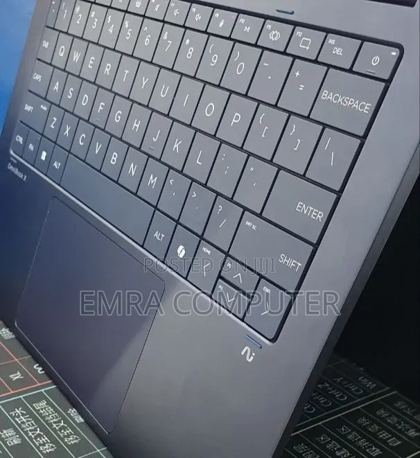 New Laptop HP 16GB Intel Core Ultra 7 SSD 1T