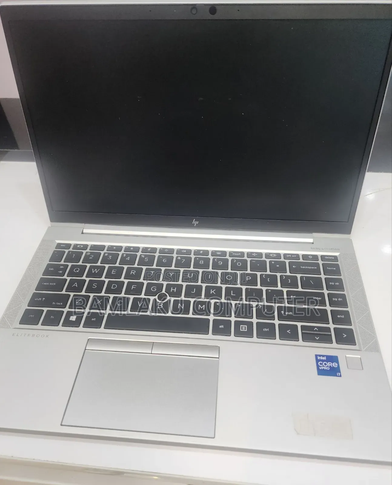 New Laptop HP EliteBook 840 G8 16GB Intel Core i7 SSD 512GB