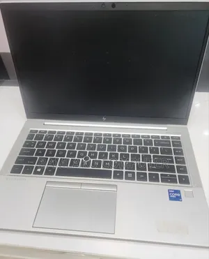 New Laptop HP EliteBook 840 G8 16GB Intel Core i7 SSD 512GB