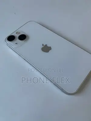 Apple iPhone 13 128 GB White