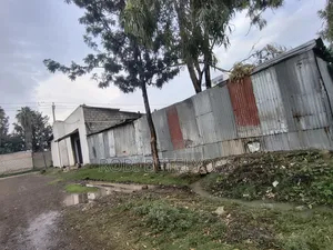 Furnished 10bdrm Block of Flats in Store And Ware House, East Shewa