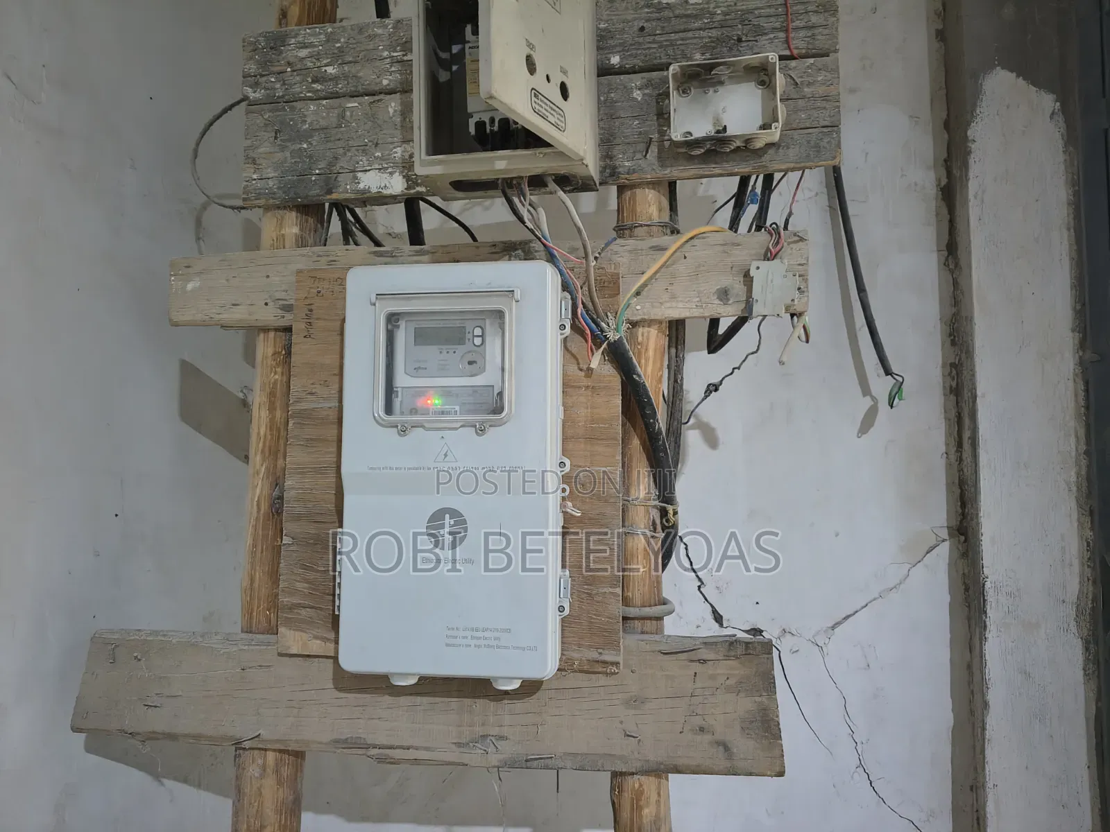 Furnished 10bdrm Block of Flats in Store And Ware House, East Shewa