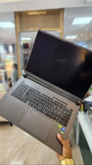 New Laptop Asus ROG Strix G18 32GB Intel Core Ultra 9 SSD 2T