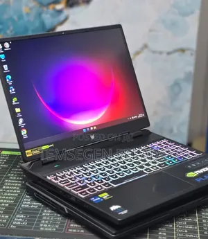 New Laptop Acer Predator Helios Neo 16 16GB Intel Core i7 SSD 512GB