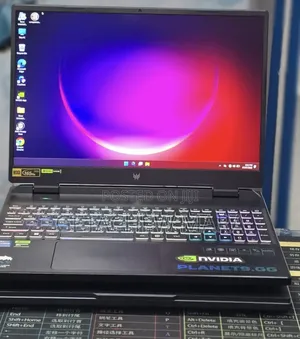 New Laptop Acer Predator Helios Neo 16 16GB Intel Core i7 SSD 512GB