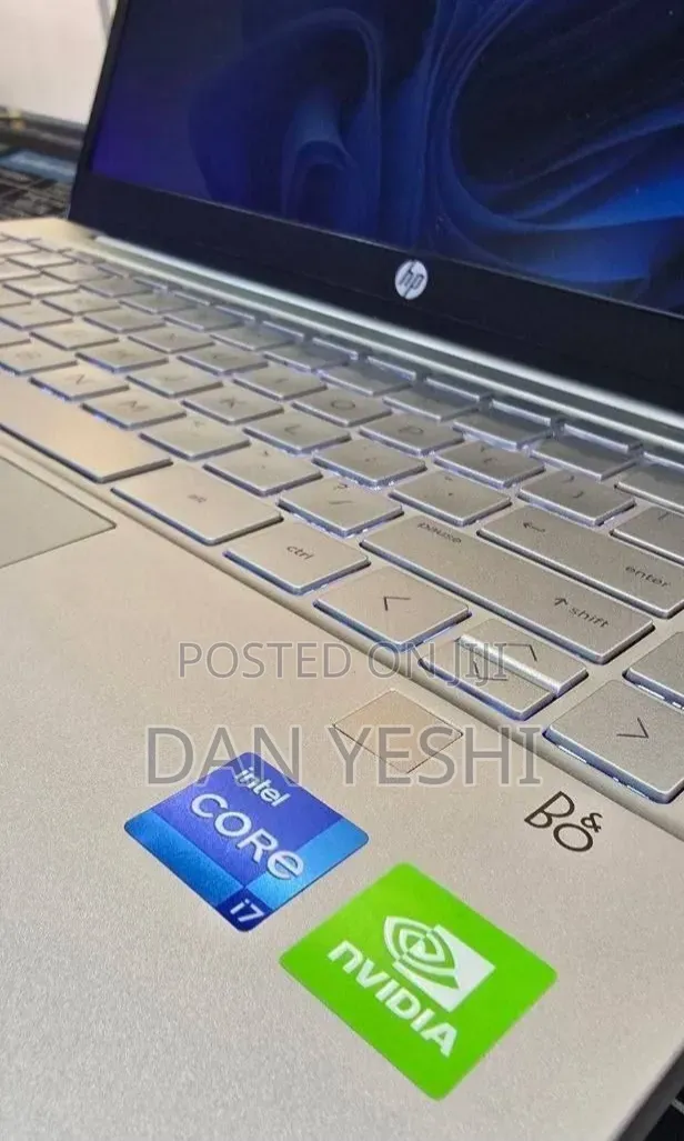 New Laptop HP Pavilion 15 16GB Intel Core i7 SSD 512GB