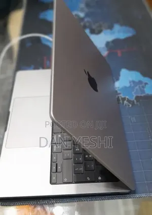 New Laptop Apple MacBook Pro 16GB Apple M1 Pro SSD 512GB
