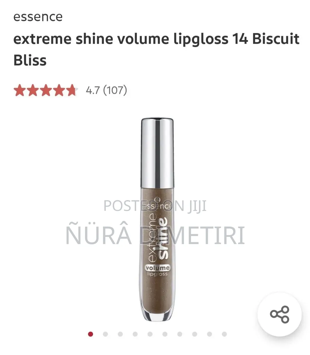 1.Essence Extreme Shine Lip Gloss