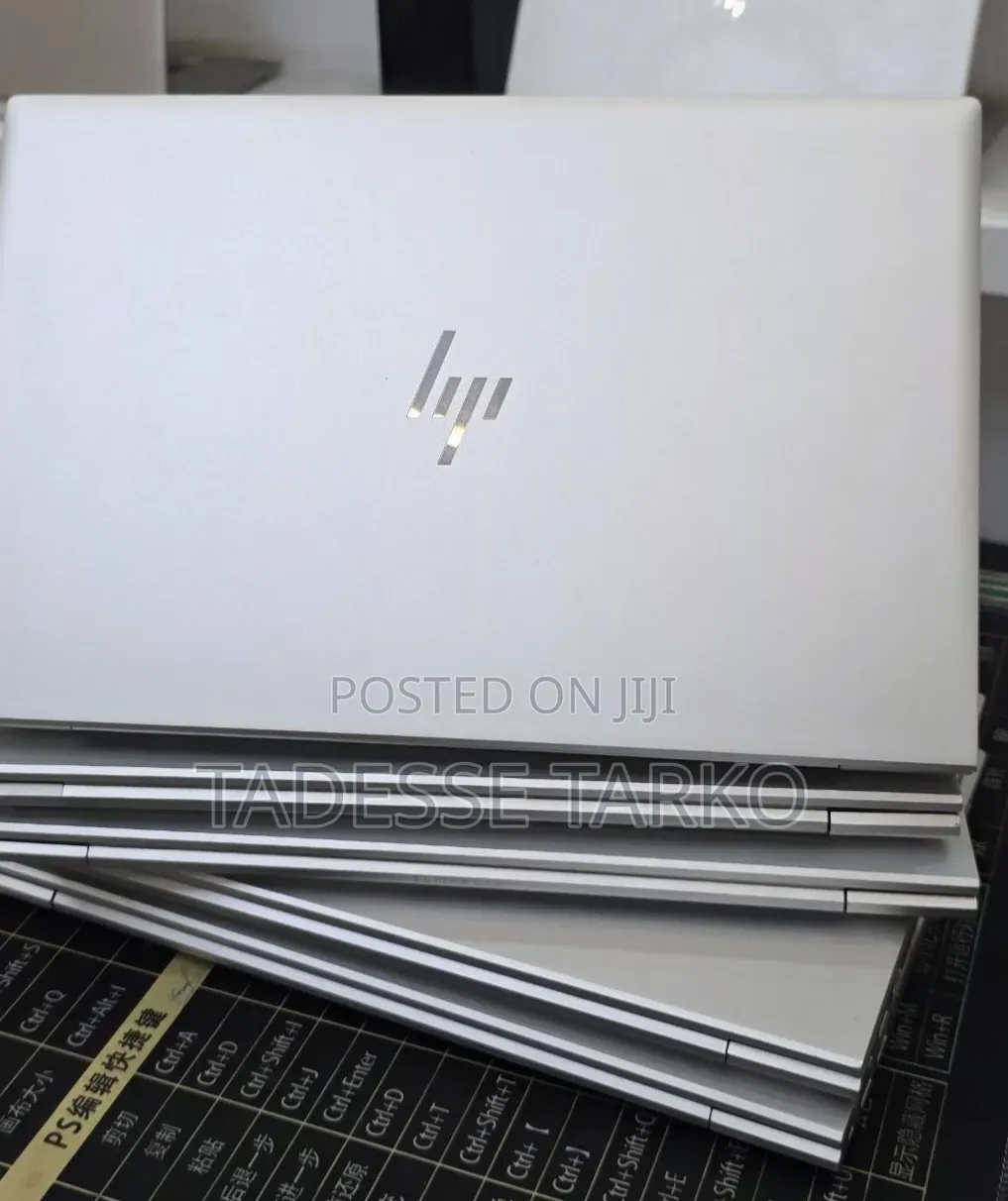 New Laptop HP EliteBook 840 G8 16GB Intel Core i5 SSD 512GB