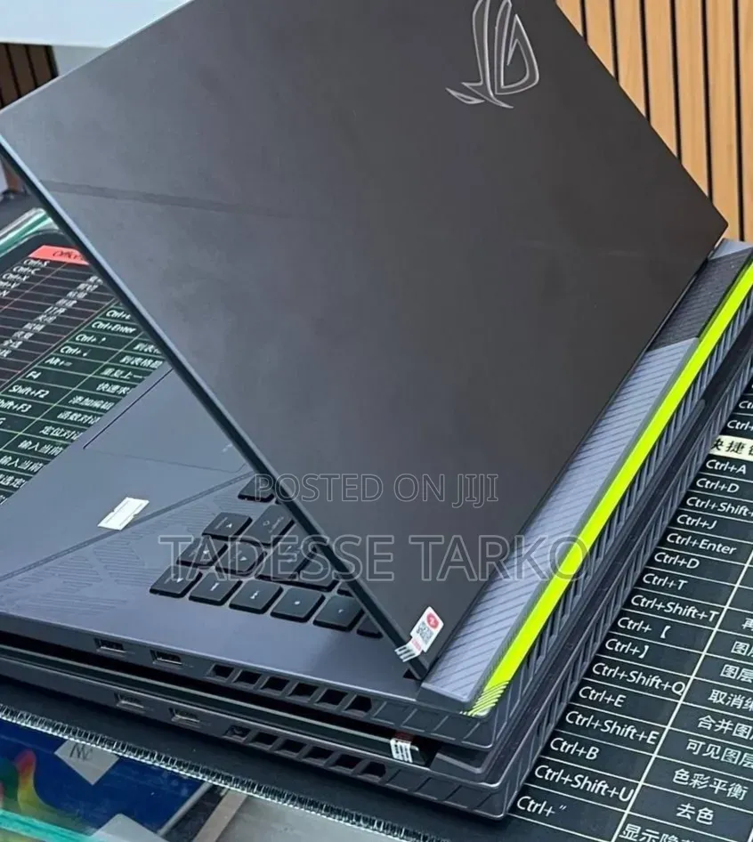 New Laptop Asus ROG Strix G15 16GB Intel Core i9 SSD 1T