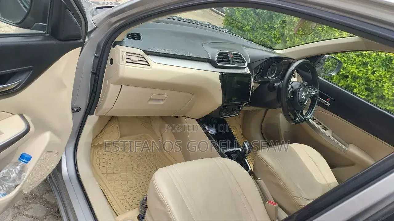 Suzuki Dzire 2022 Gray