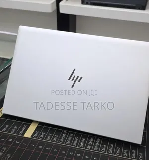 New Laptop HP 16GB AMD Ryzen 5 SSD 512GB