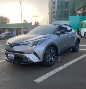 Toyota C-HR 2017 Silver