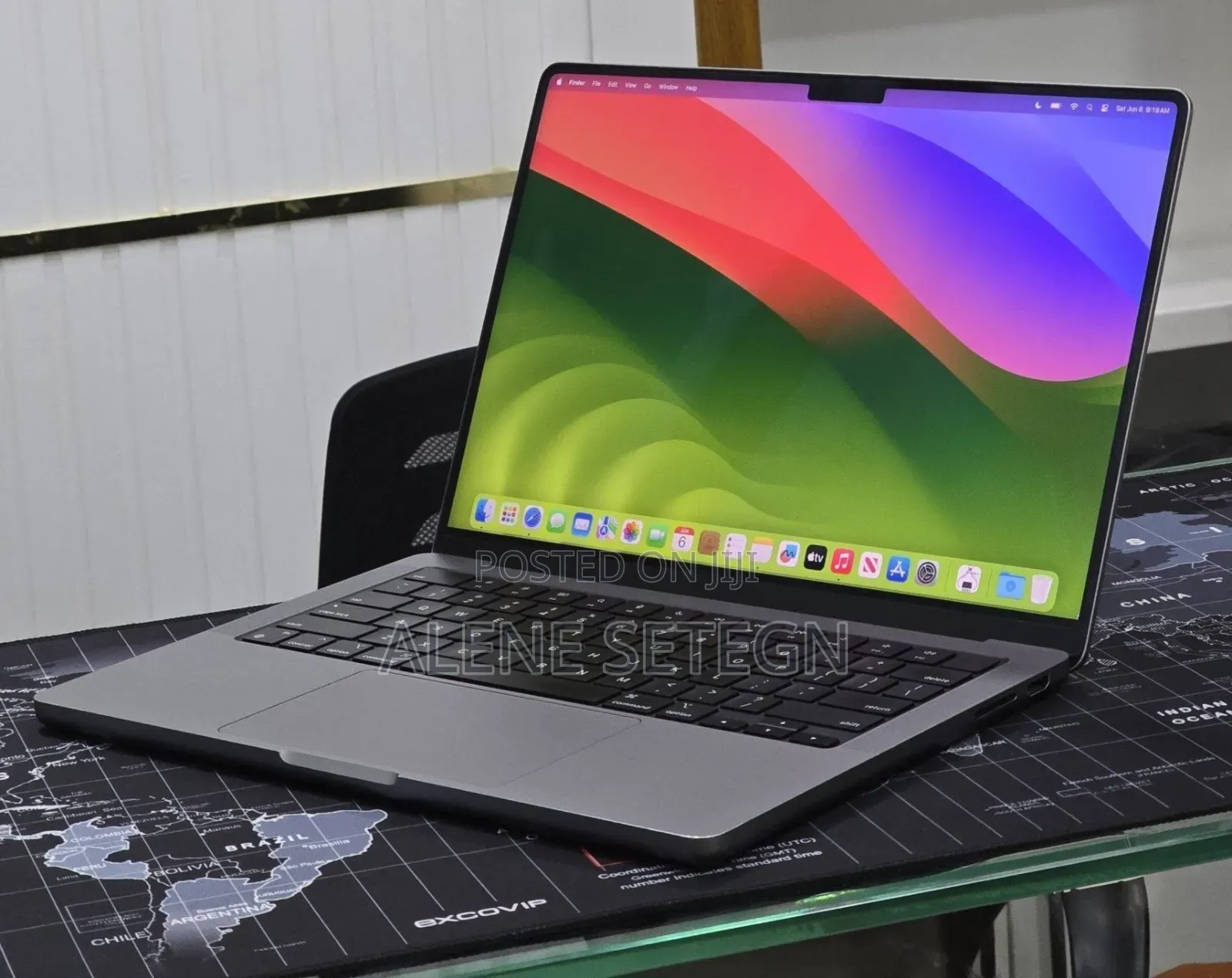 New Laptop Apple MacBook Pro 2023 M3 8GB Intel Core M3 SSD 512GB