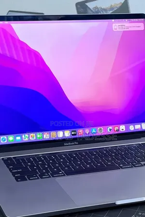 New Laptop Apple MacBook Pro 2019 32GB Intel Core i9 SSD 512GB