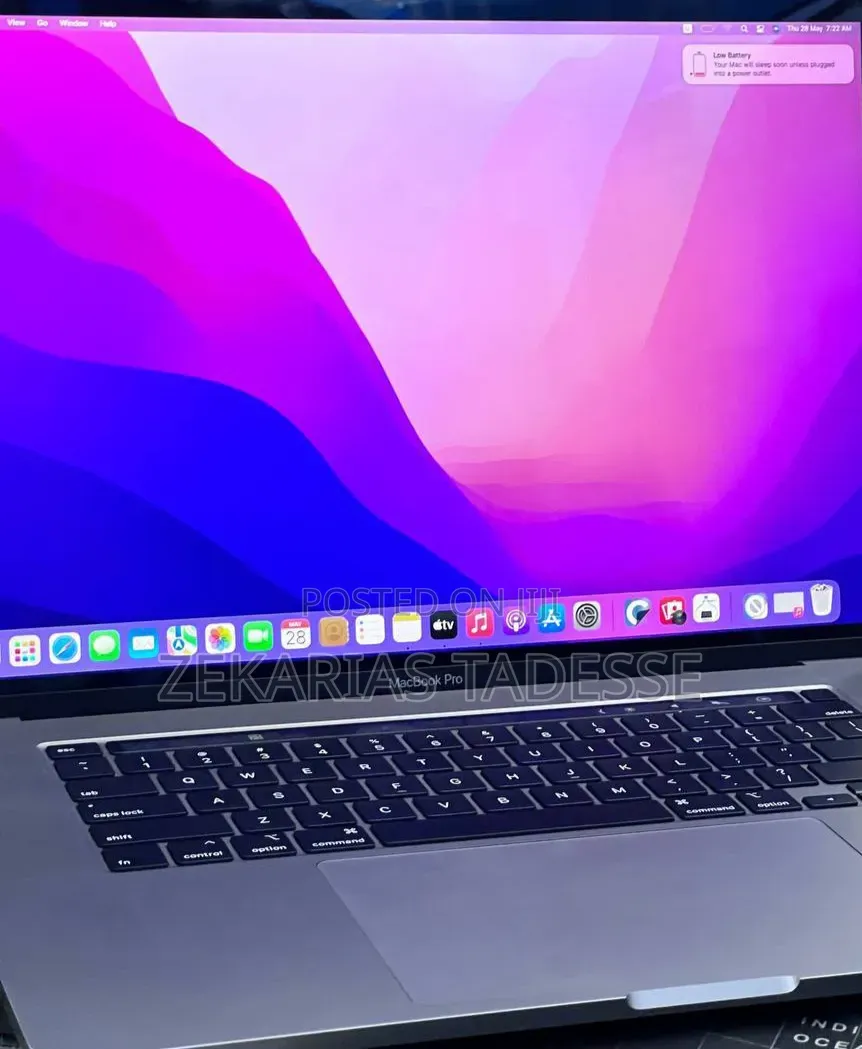 New Laptop Apple MacBook Pro 2019 32GB Intel Core i9 SSD 512GB