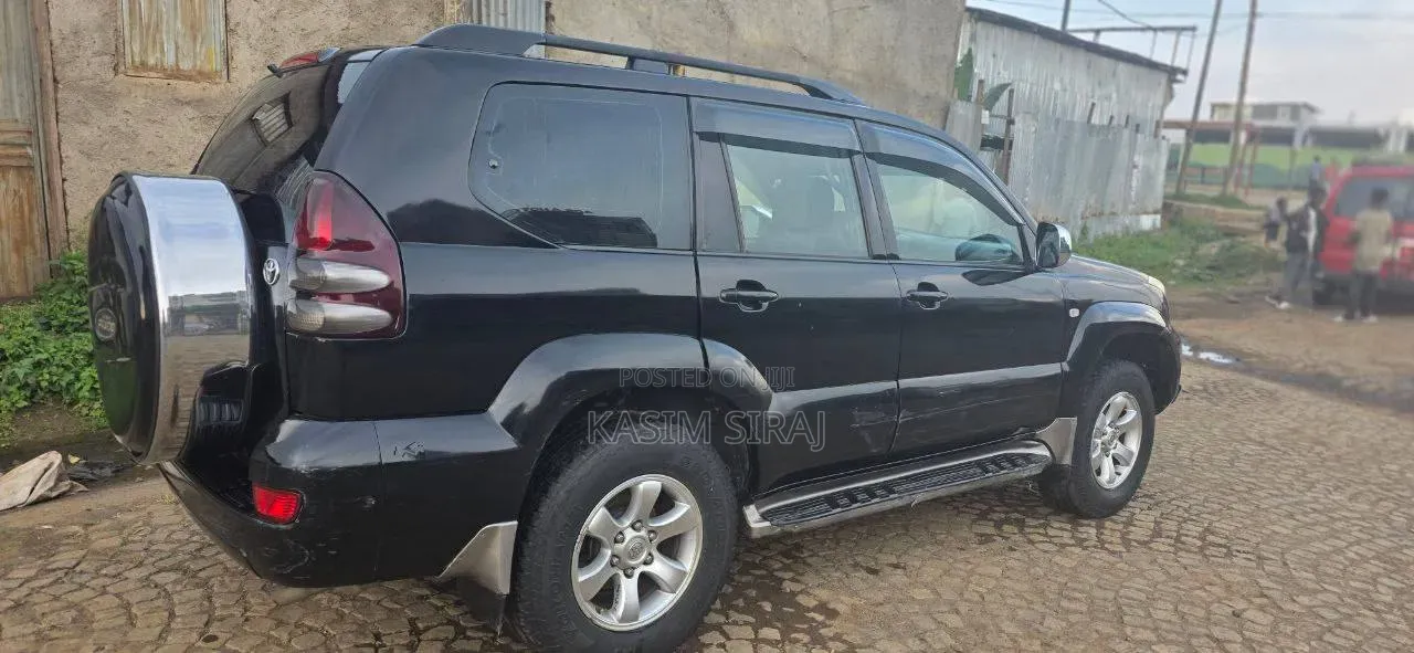 Toyota Land Cruiser Prado 2008 Gray