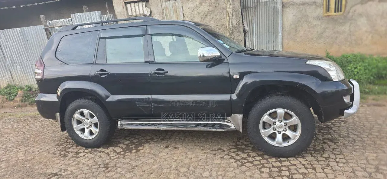 Toyota Land Cruiser Prado 2008 Gray