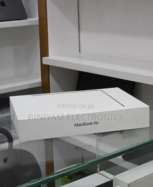 New Laptop Apple MacBook Air 2026 M5 16GB Apple M5 SSD 512GB
