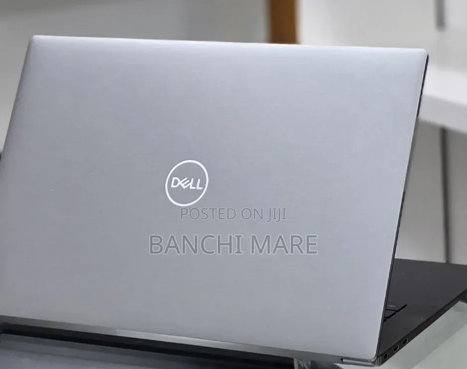 New Laptop Dell Precision 5550 16GB Intel Core i7 SSD 512GB