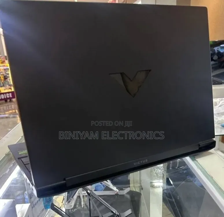 New Laptop HP Victus 15 16GB Intel Core i5 SSD 512GB