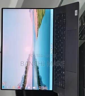 New Laptop Dell Precision 5550 16GB Intel Core i7 SSD 512GB