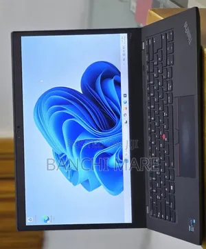 New Laptop Lenovo ThinkPad T14s Gen 2 16GB Intel Core i7 SSD 512GB