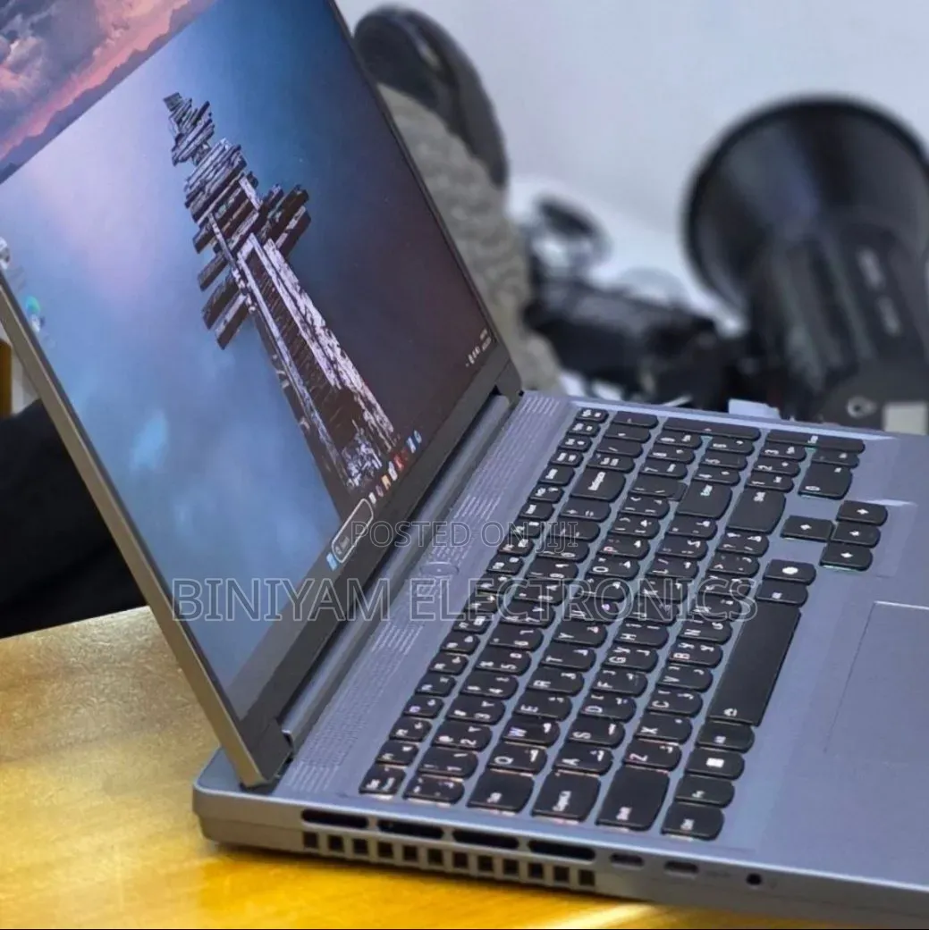 New Laptop Lenovo Legion 5 16GB AMD Ryzen 5 SSD 1T