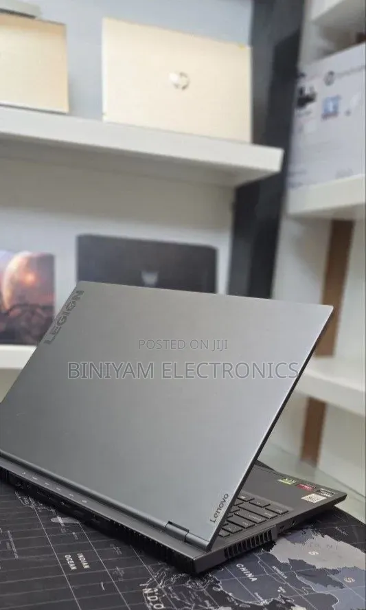 New Laptop Lenovo Legion 9 32GB AMD Ryzen 9 SSD 1T