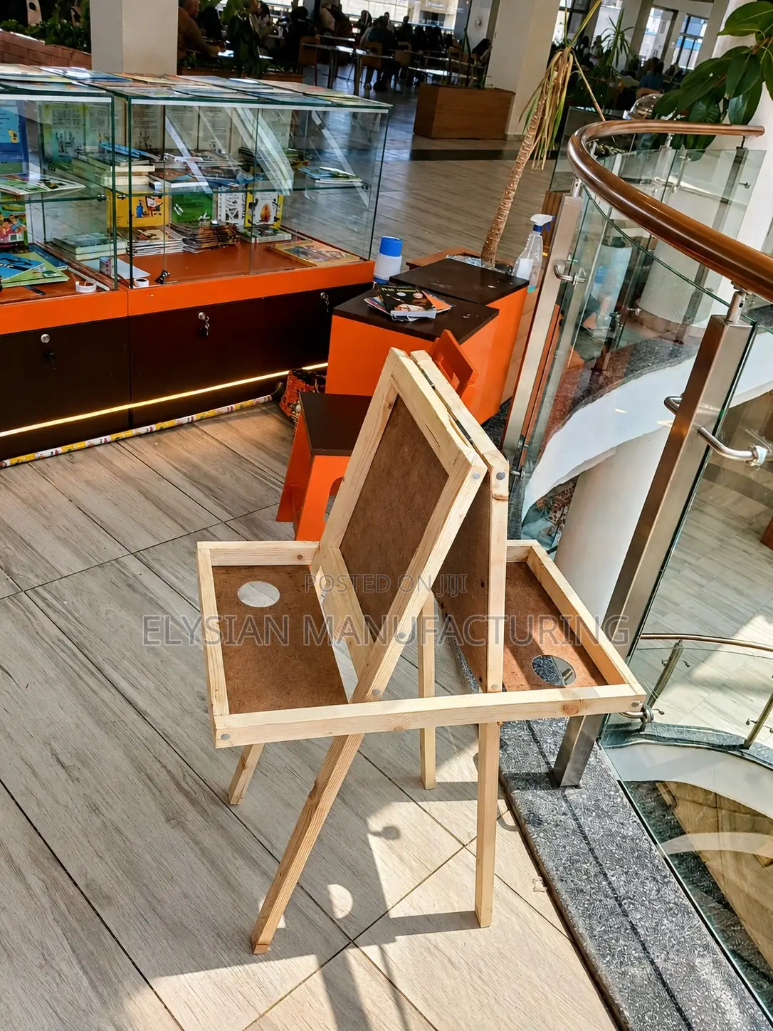Kids Painting Stand