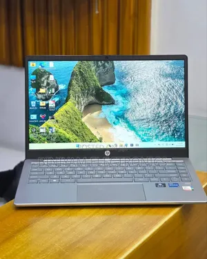 New Laptop HP Stream Notebook 16GB Intel Core i7 SSD 1T