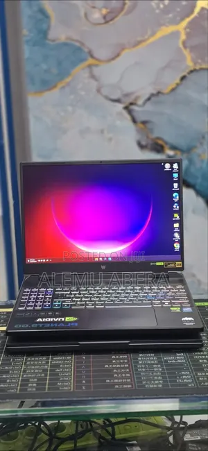 New Laptop Acer Predator Helios Neo 16 16GB Intel Core i7 SSD 512GB