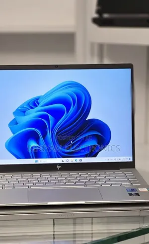 New Laptop HP Pavilion 14 16GB Intel Core i5 SSD 1T