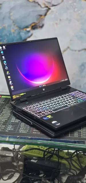New Laptop Acer Predator Helios Neo 16 16GB Intel Core i7 SSD 512GB