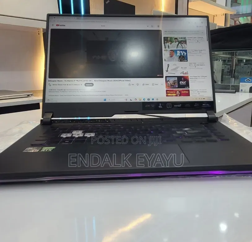 New Laptop Asus ROG Strix G15 16GB AMD Ryzen 7 SSD 512GB