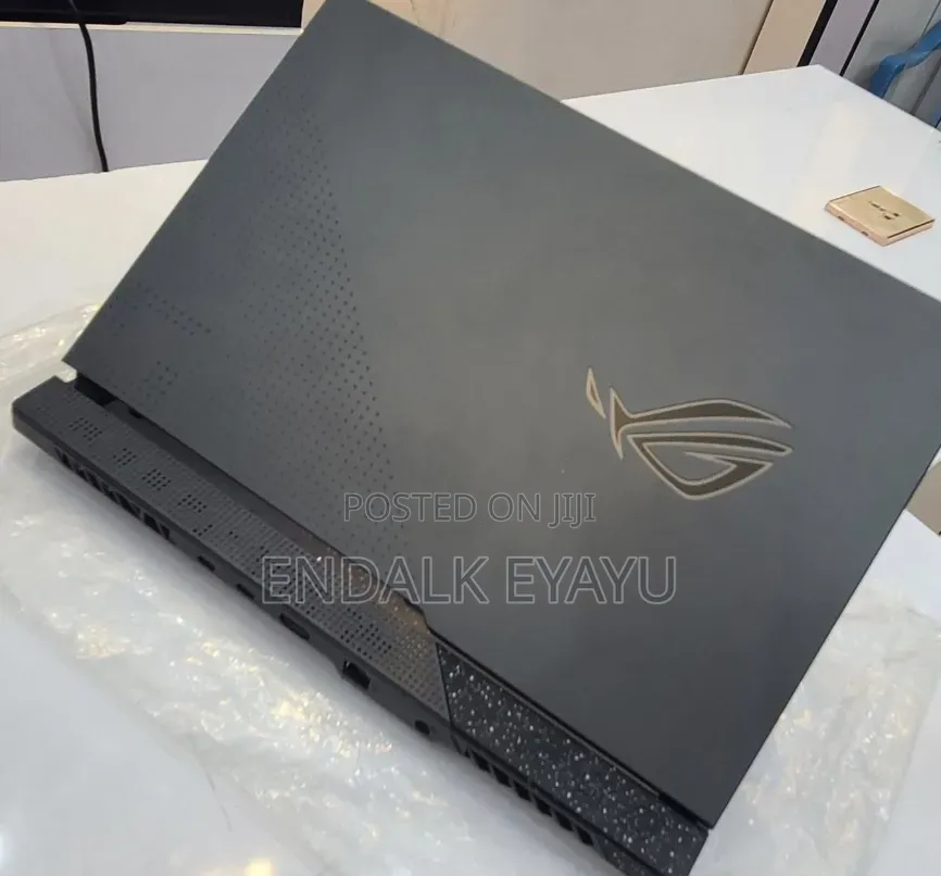 New Laptop Asus ROG Strix G15 16GB AMD Ryzen 7 SSD 512GB