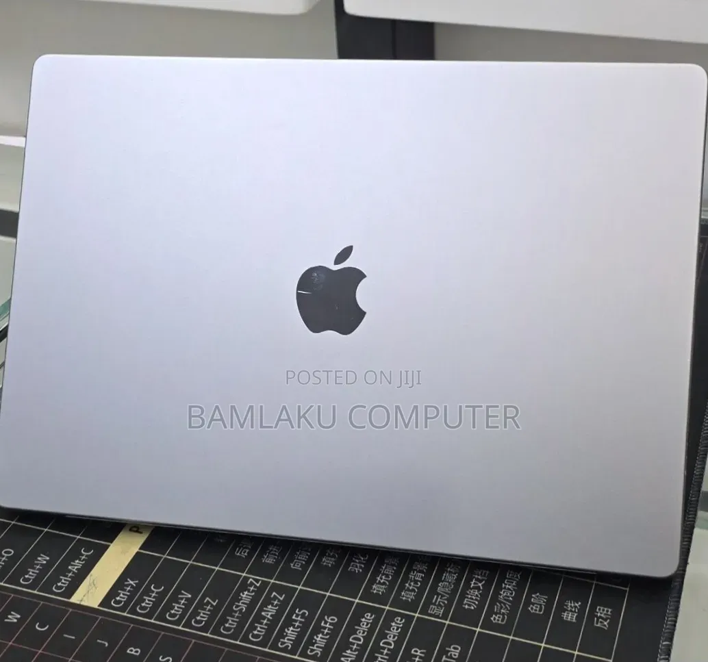 New Laptop Apple MacBook Pro 2021 M1 Max 32GB Apple M1 Max SSD 1T