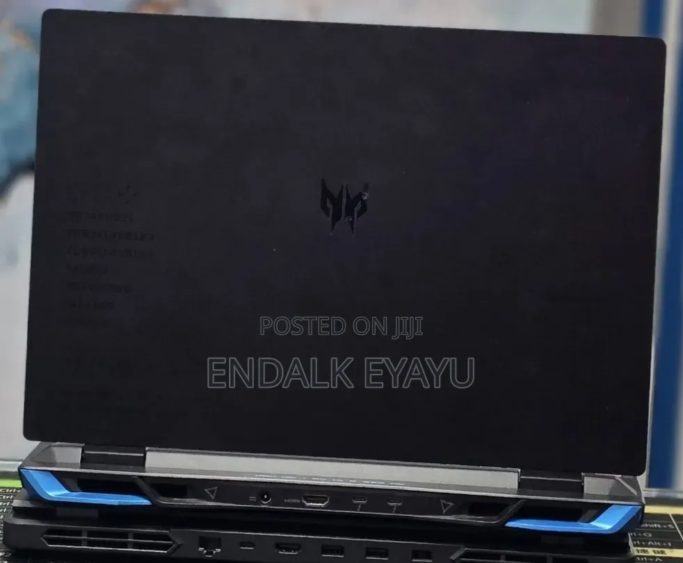 New Laptop Acer Predator Helios Neo 16 16GB Intel Core i7 SSD 512GB