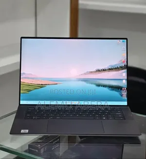 New Laptop Dell Precision 5550 16GB Intel Core i7 SSD 512GB