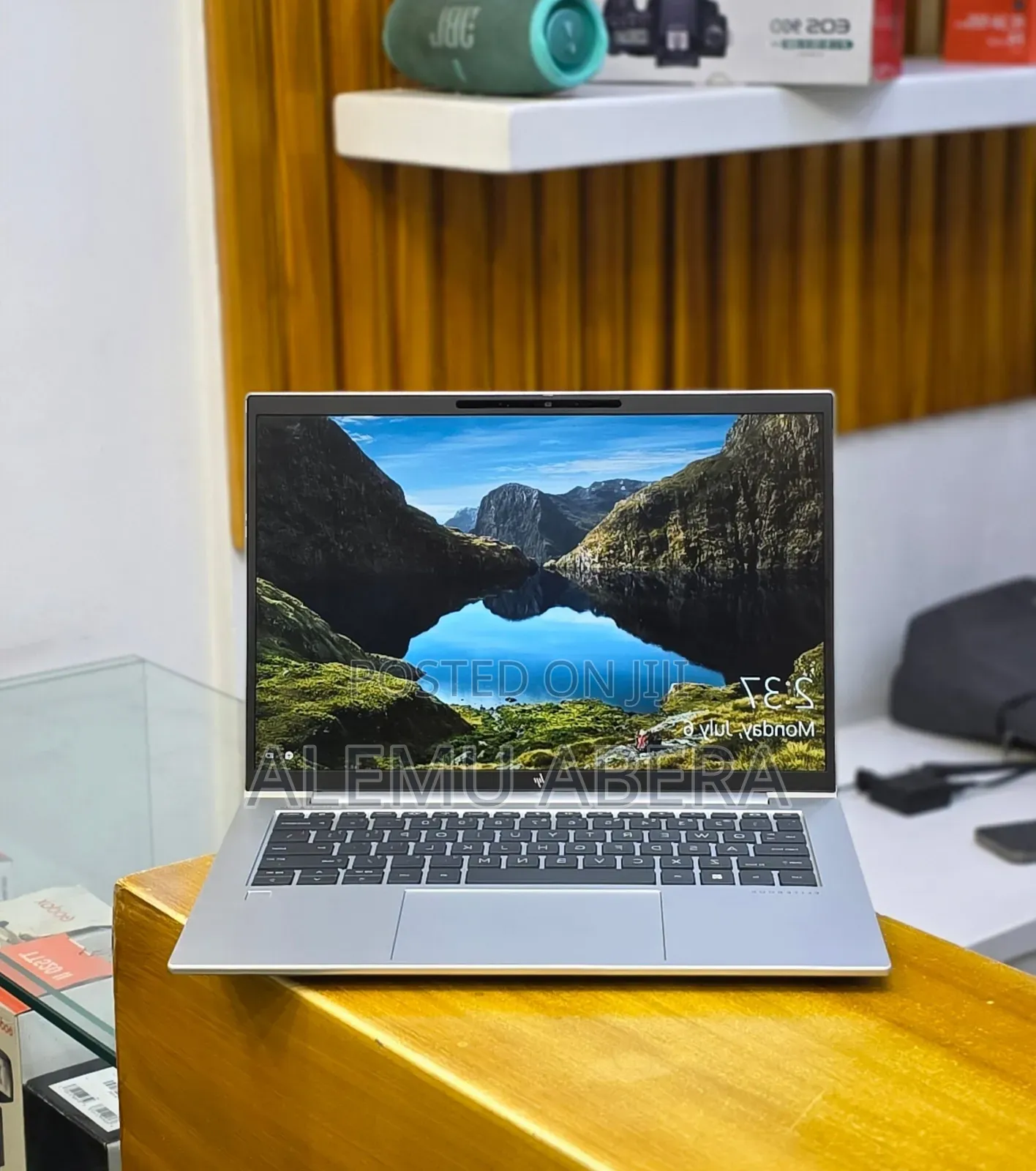 New Laptop HP EliteBook 840 G9 16GB Intel Core i7 SSD 512GB