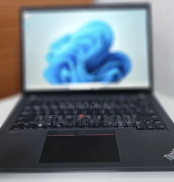 New Laptop Lenovo ThinkPad T14 16GB Intel Core i7 SSD 512GB