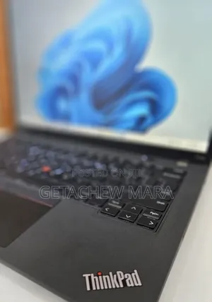 New Laptop Lenovo ThinkPad T14 16GB Intel Core i7 SSD 512GB