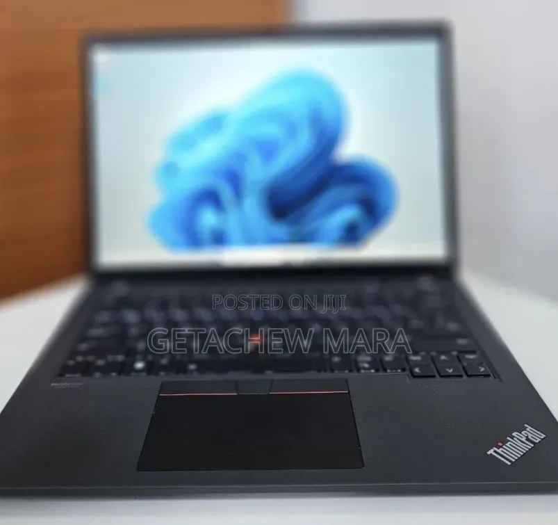 New Laptop Lenovo ThinkPad T14 16GB Intel Core i7 SSD 512GB