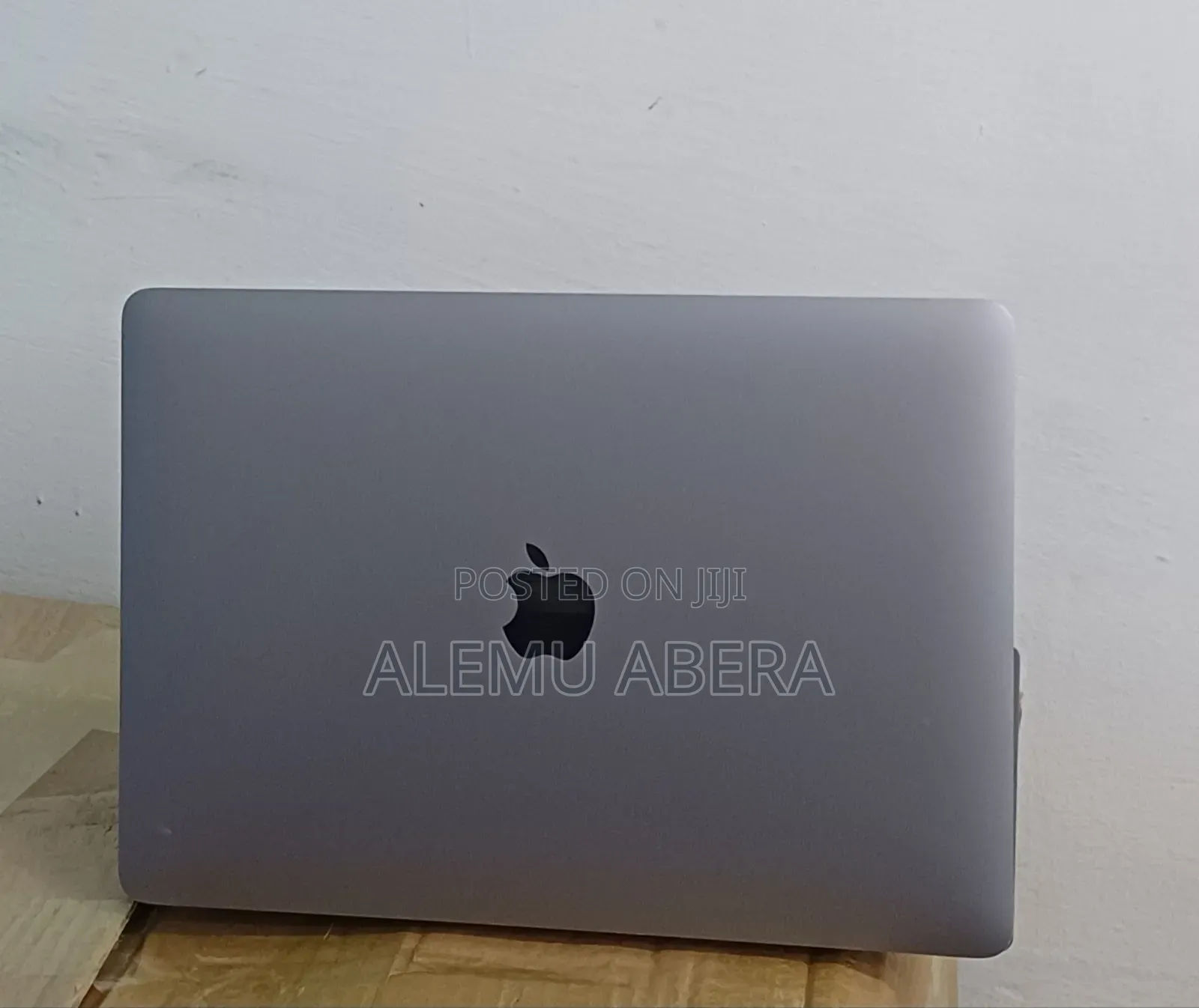 New Laptop Apple MacBook Air 2020 M1 16GB Apple M1 SSD 512GB