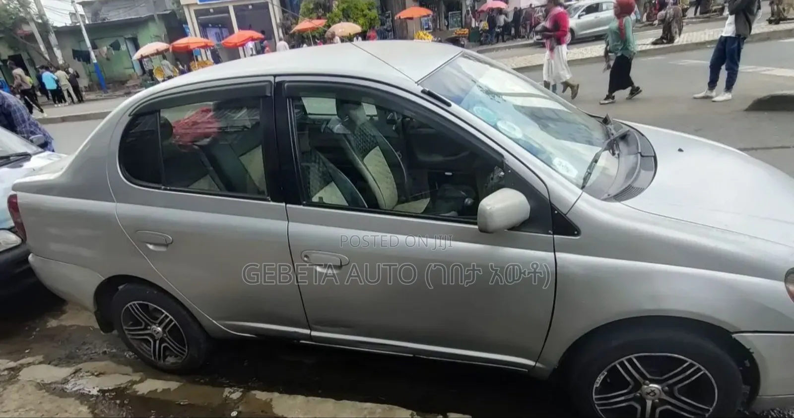 Toyota Platz 2002